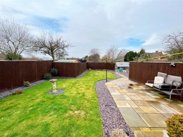 Garden 2.jpg