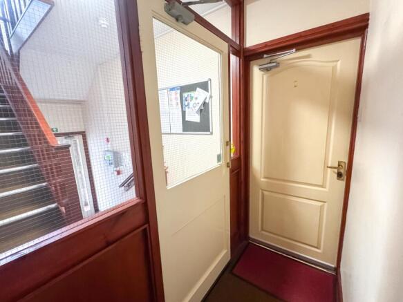 1 bed Apartment for sale Image 5