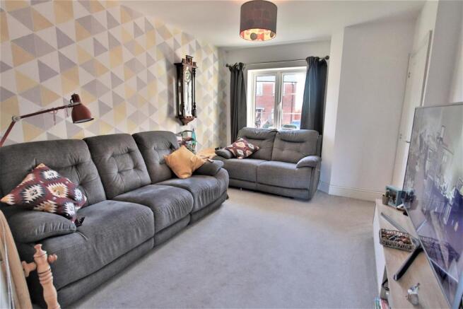 Langley Grove, Twyning - Living Room