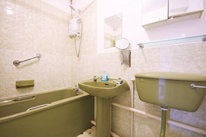 Photo 16