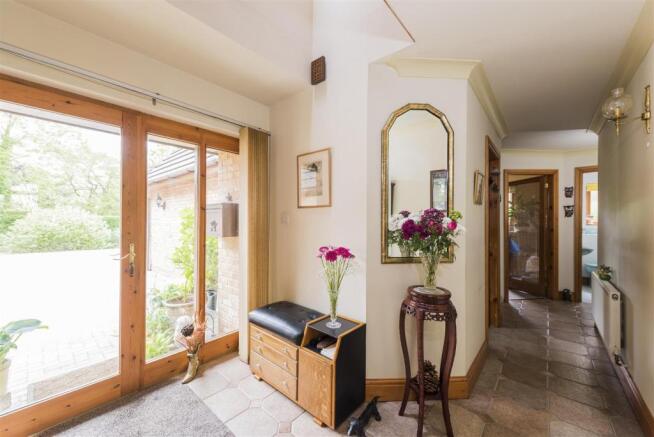 25 Spaldwick Road ph12.jpg
