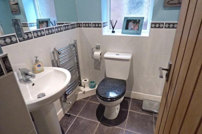 Photo 10