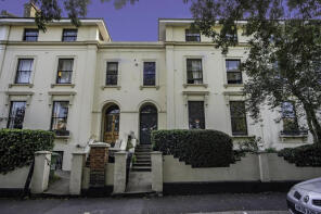 180, Lewisham Way, London SE4 1UU