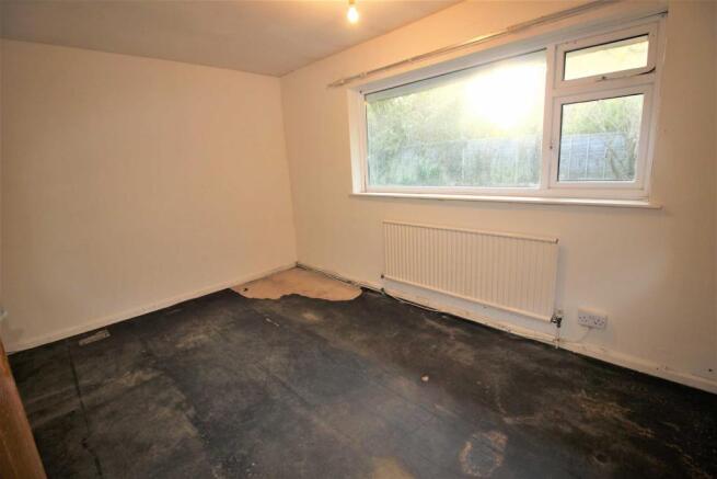 Bedroom 2: