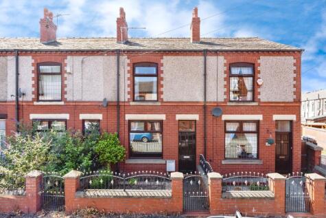 Pilling Street, Leigh, WN7