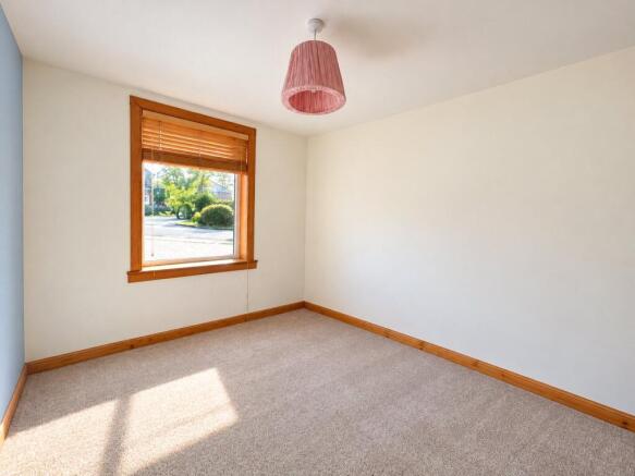 Carrick Knowe Gardens, Edinburgh, Midlothian, EH12 photo 5