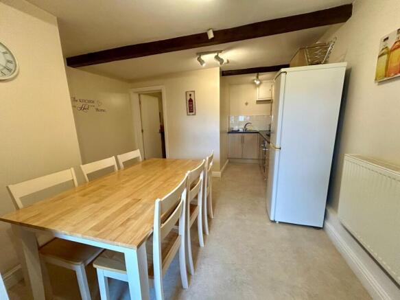 2 bed Terraced for sale Image 7