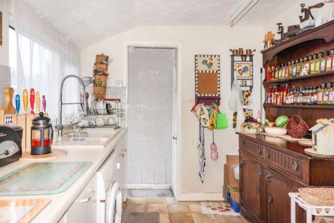 Kitchen/Breakfast