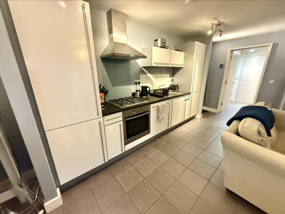 2 bed Coach House to rent Image 5