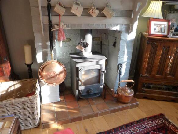 WOOD BURNER