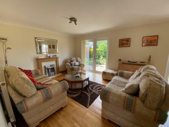Living Room.jpg
