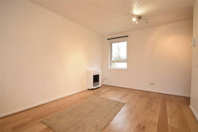 Living/ Bedroom
