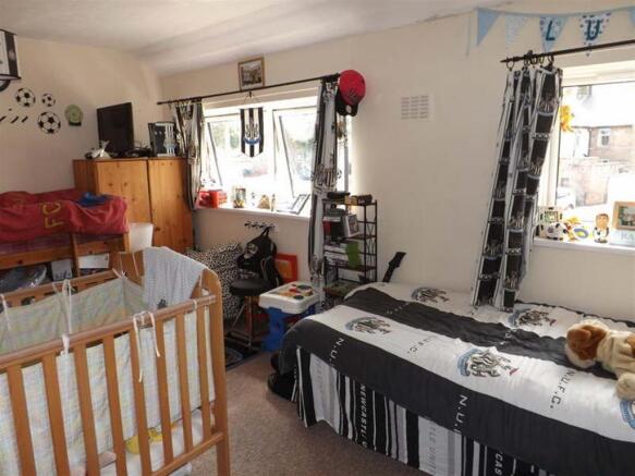 BEDROOM 1