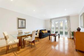 17, Wells Place, London SW18 3AW