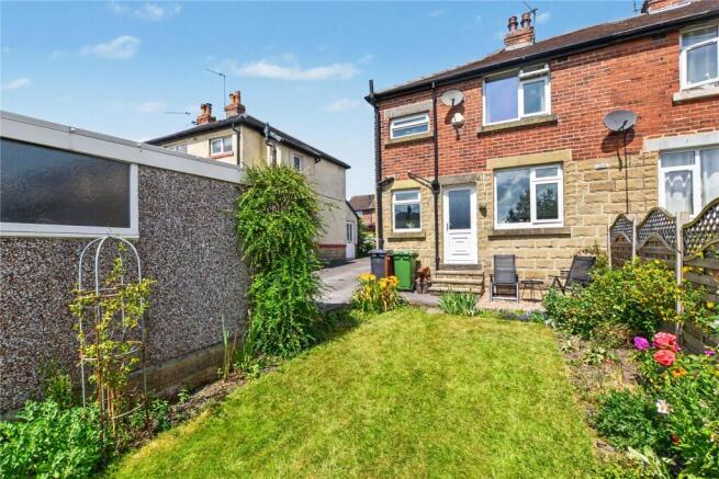 3 bed Semi-Detached for sale Image 8