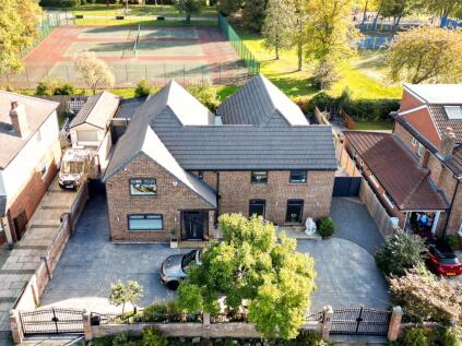 Park Avenue, Crossgates, Leeds, West Yorkshire