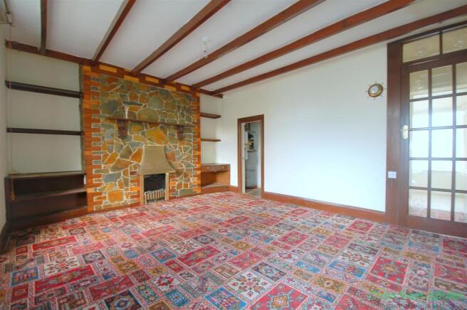 Sitting Room.JPG