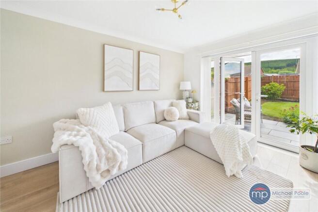 Vine Close, Guisborough, TS14 photo 3