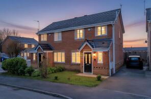 14, Hemfield Close, Wigan WN2 2DW