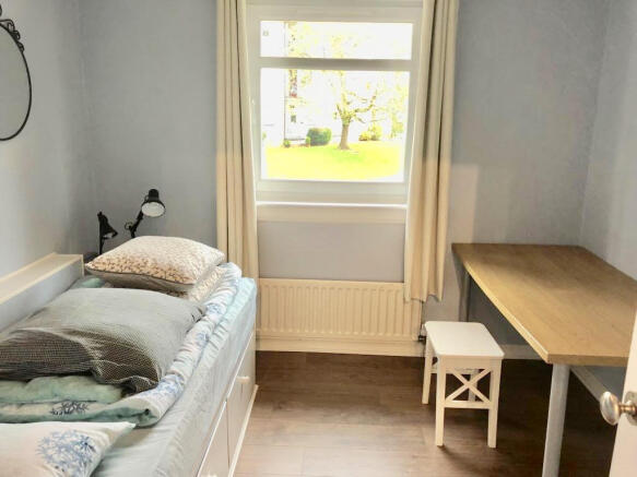 Photo 8