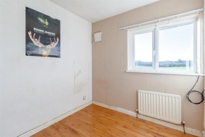 8448172-interior15.jpg