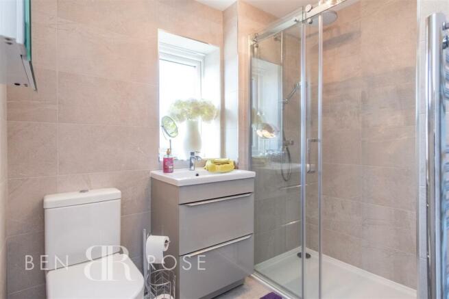 Master Ensuite