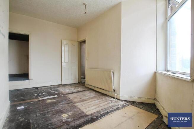 2 bed Terraced for sale Image 9