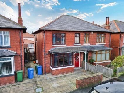 57 Upgang Lane, Whitby