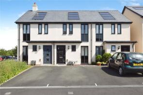 41, Moonstone Grove, Bishops Cleeve, Cheltenham GL52 7ZE