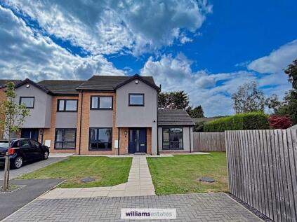 Lon Yr Eglwys, Rhewl, LL15