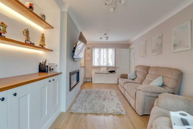 8 WOODBERRY ROAD-5B.jpg