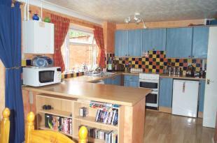 Fitted Kitchen