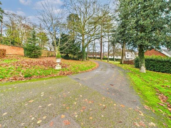 Private Driveway.jpg