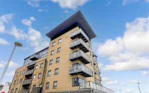 26, Empire Reach, High Street, Chatham ME4 4EN
