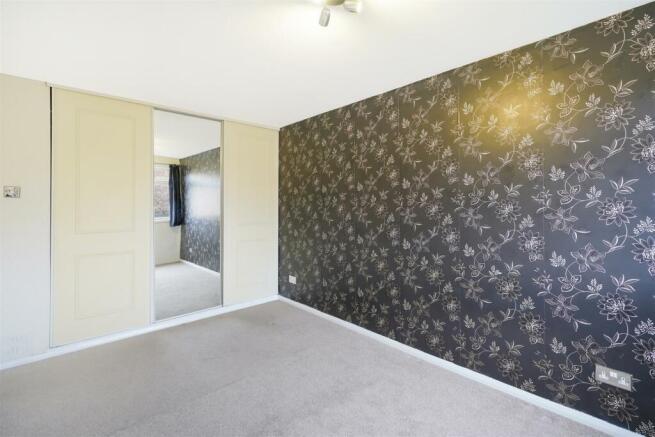 24 Brierley Close - ejQNOI3FjyDnAva3G8nV.jpg