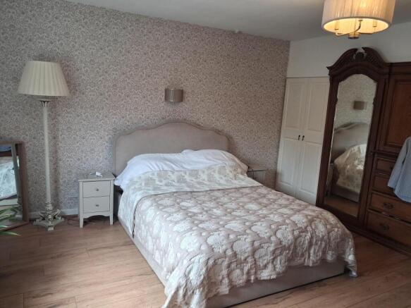 3 bed Detached for sale Image 12