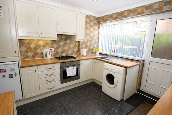 3 bed Detached Bungalow for sale Image 7