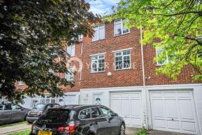 16, Station Approach, Chelsfield, Orpington BR6 6EU