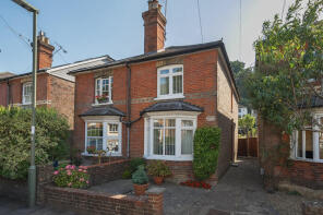 24, Town End Street, Godalming GU7 1BH