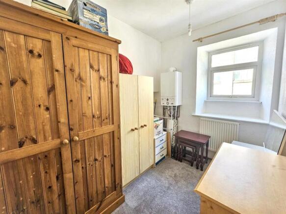 2 bed Terraced for sale Image 11