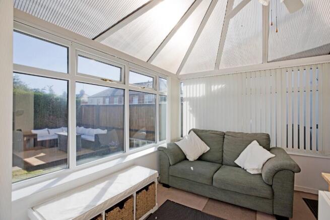 3 bed Semi-Detached for sale Image 12