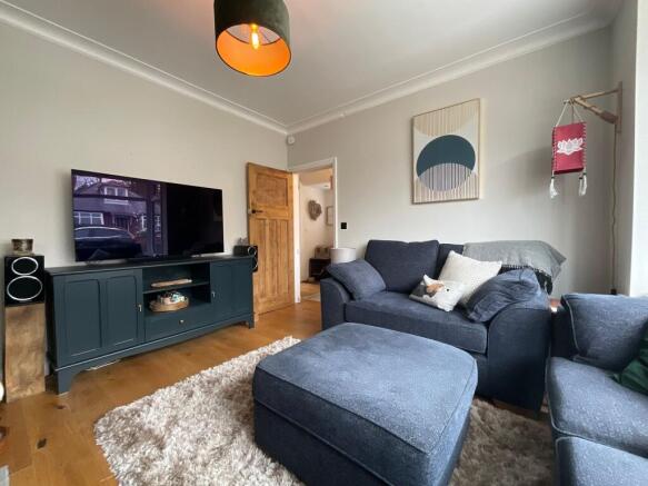 3 bed Semi-Detached for sale Image 7
