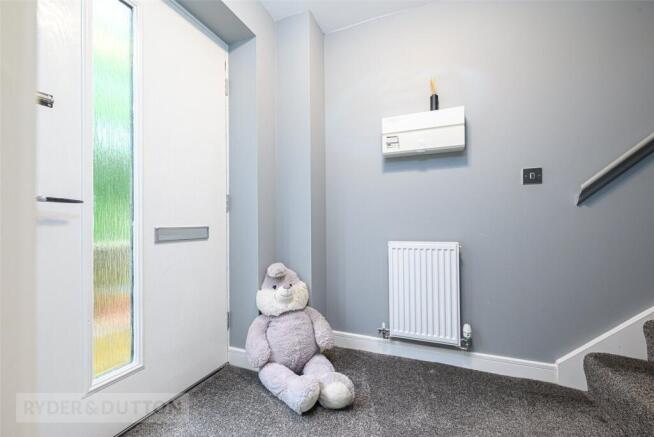 3 bed Semi-Detached for sale Image 10