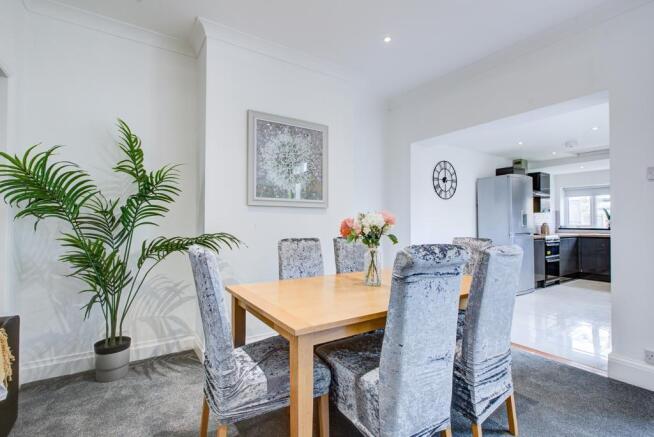 Dining Room 39.jpg