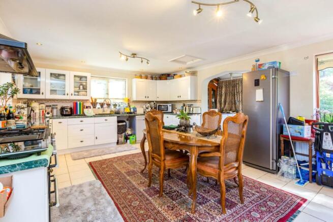Kitchen/Breakfast