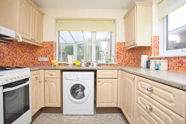 Victoria Road, Capel-le-Ferne, Folkestone, Kent, CT18 photo 3