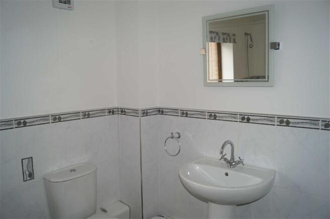 EN SUITE