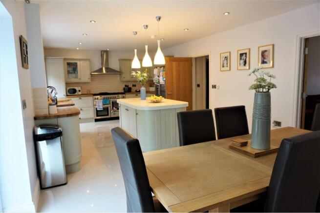 Kitchen / Diner