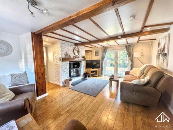 LIVING ROOM 2