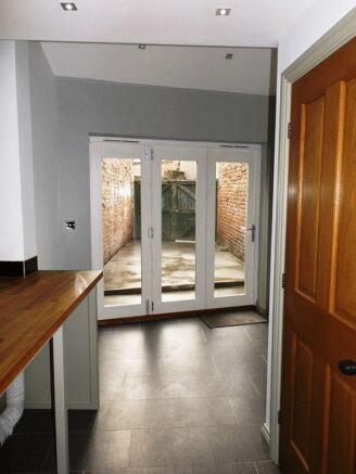 Photo 28